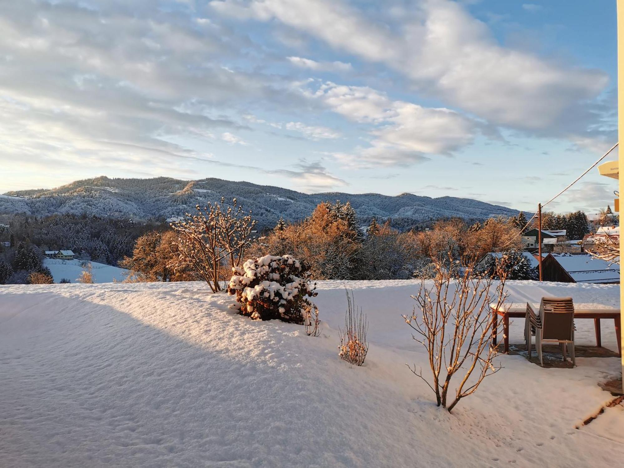 Traumhaftes Ferienhaus Am Lateinberg - 8455 Eibiswald Suedsteiermark Esterno foto
